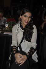 Sonam Kapoor at the launch of WIFT India in Taj Land_s End, Mumbai on 6th March 2012 (45).JPG